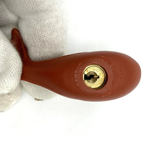 LOUIS VUITTON Orange Leather Shoulder Bag - Picture 16 of 16